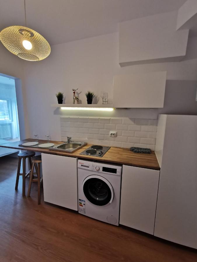 On The River Ultra Central Suites Bucureşti Eksteriør bilde