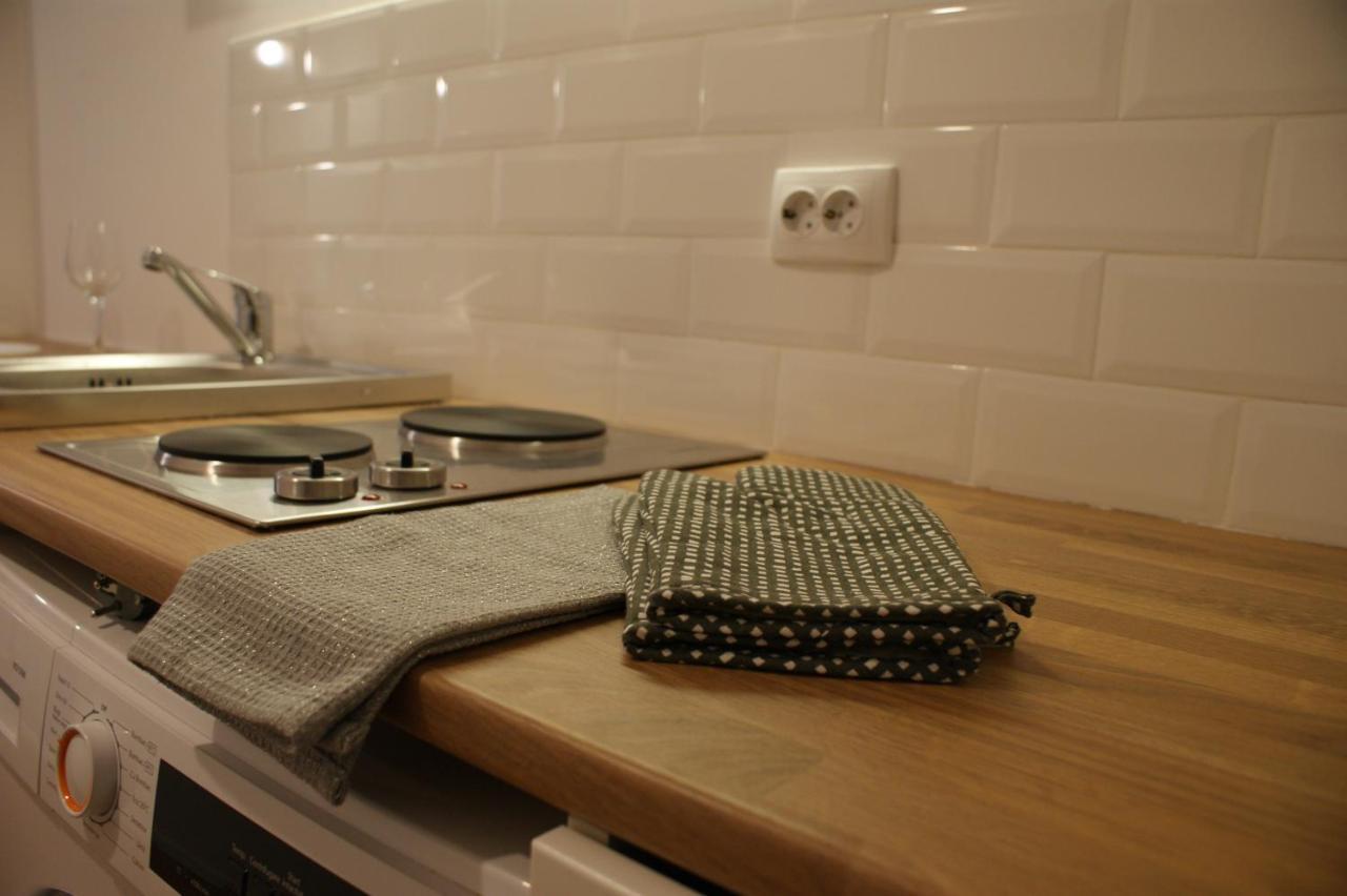 On The River Ultra Central Suites Bucureşti Eksteriør bilde