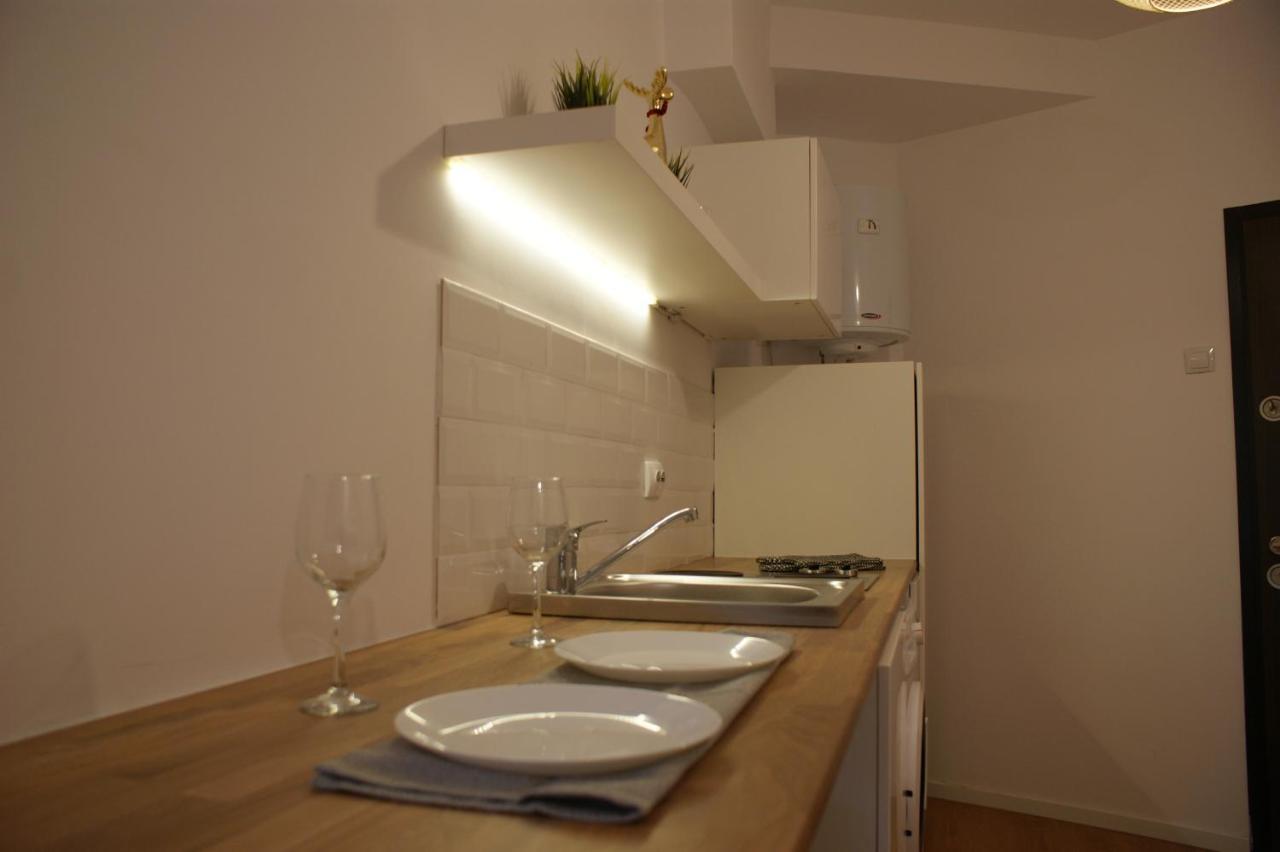 On The River Ultra Central Suites Bucureşti Eksteriør bilde