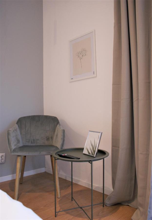 On The River Ultra Central Suites Bucureşti Eksteriør bilde
